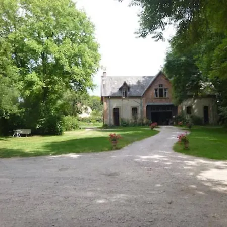 Dans Le Jardin Du Chateau * Agonges