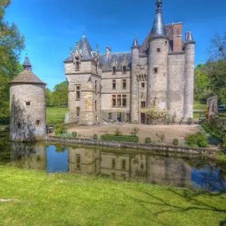 Dans Le Jardin Du Chateau Apartman Agonges